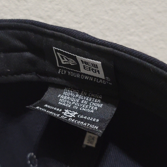 Hat - Picture 4 of 5